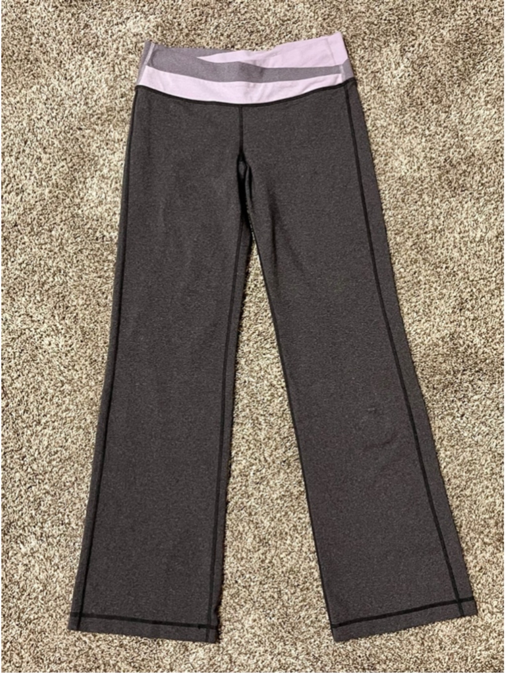 Lululemon Women’s Astro Pant, Size 8, 30” Inseam